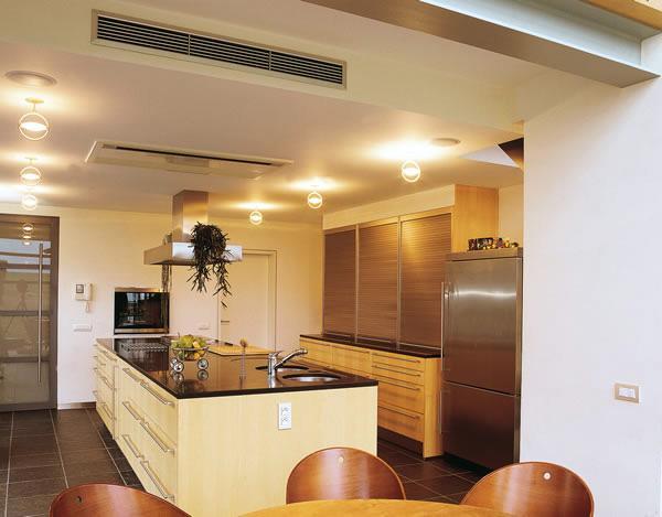 Канальный внутренний блок мульти сплит-системы Electrolux Super Match ERP R32 EACD/I-24 FMI/N8_ERP