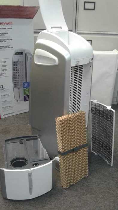 Климатизатор Honeywell ES 800 с ионизацией
